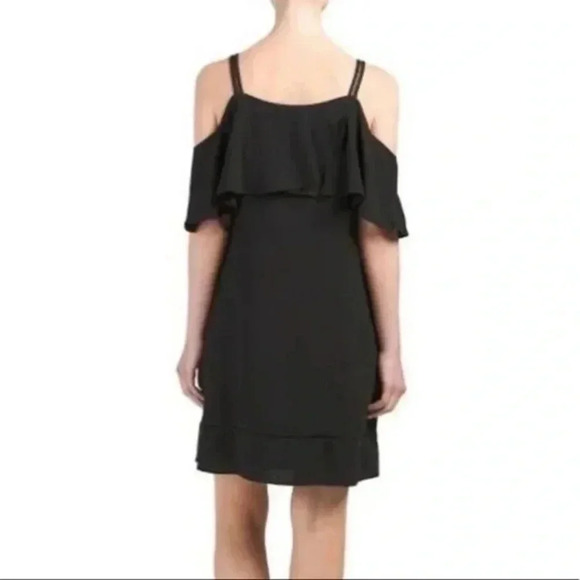Maggy London Classic Black Cold Shoulder Ruffle Shift Dress Women’s Size 14 - Picture 1 of 12